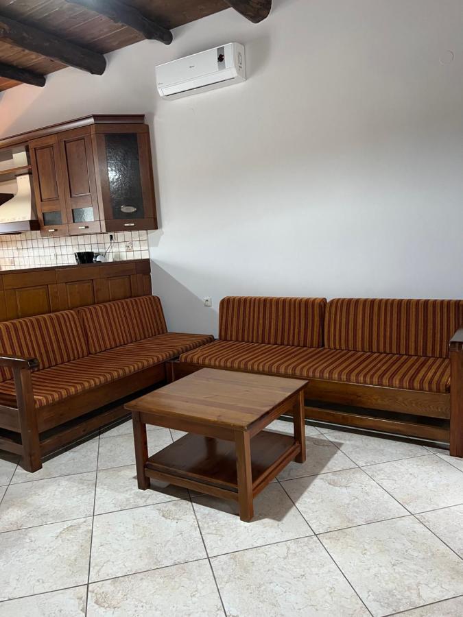 Serenity Resort Vríszesz Kültér fotó